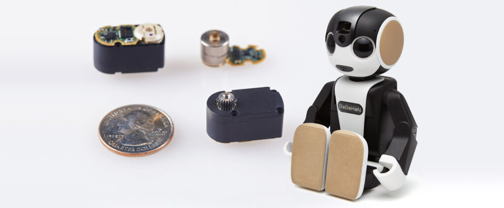 The miniature robot and servomotors